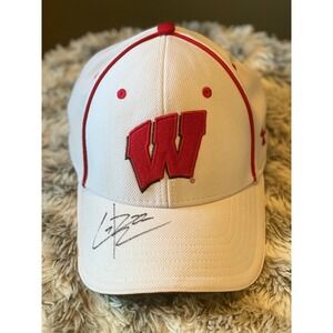 Wisconsin Badgers Under Armour Hat‎ Cap Signed Autographed White Red OSFA